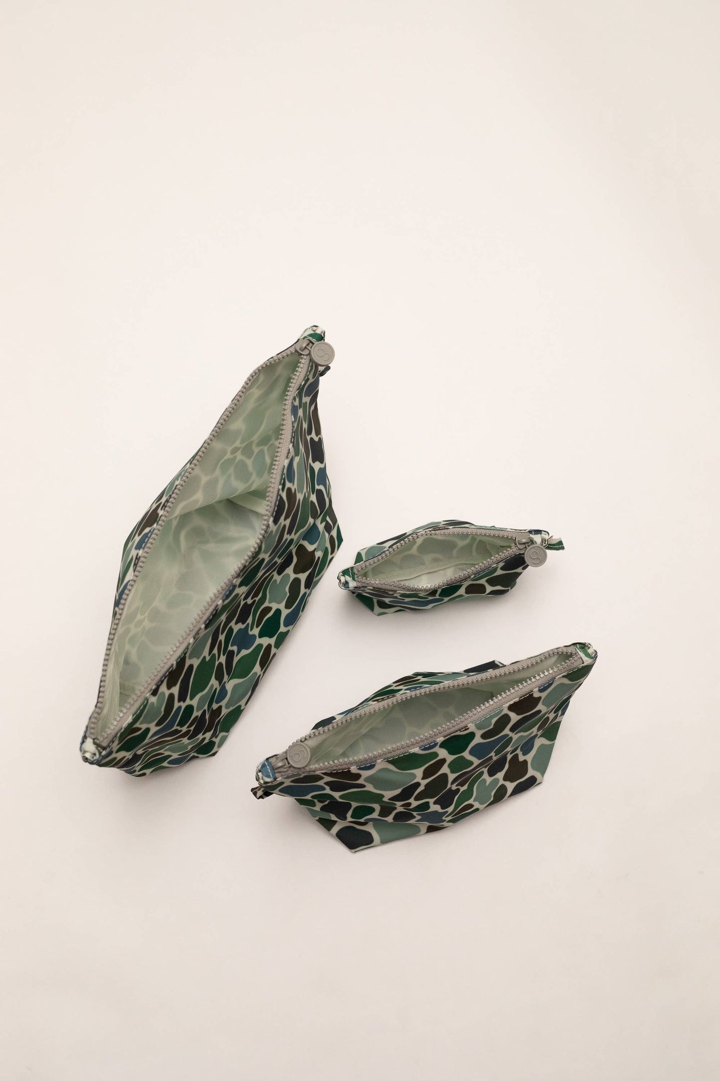 Pebble Camo Easy Clean Wipeable Pouch (Set of 3)