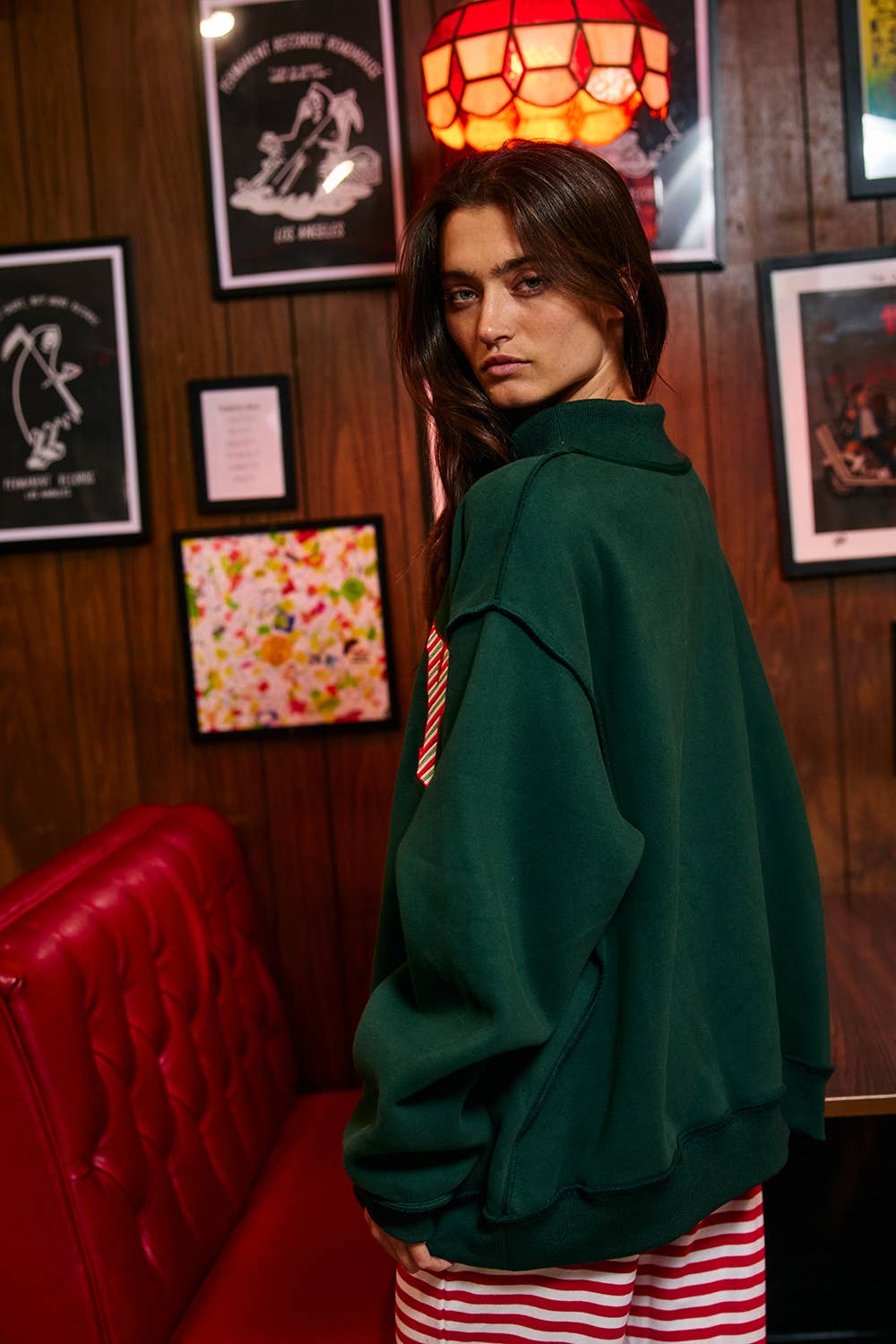 IT2594E-MERRY2 | 'MERRY' Embroidered Mock Neck Sweatshirt