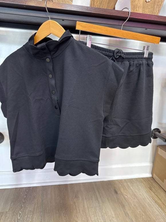Black Scallop Set
